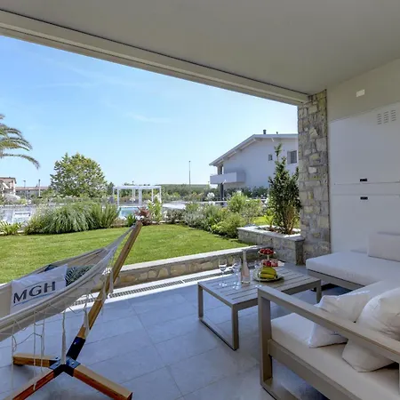 Mgh Luxury - Vivere Il C05 Apartamento Desenzano del Garda